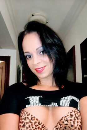 AMANDA CASTRO